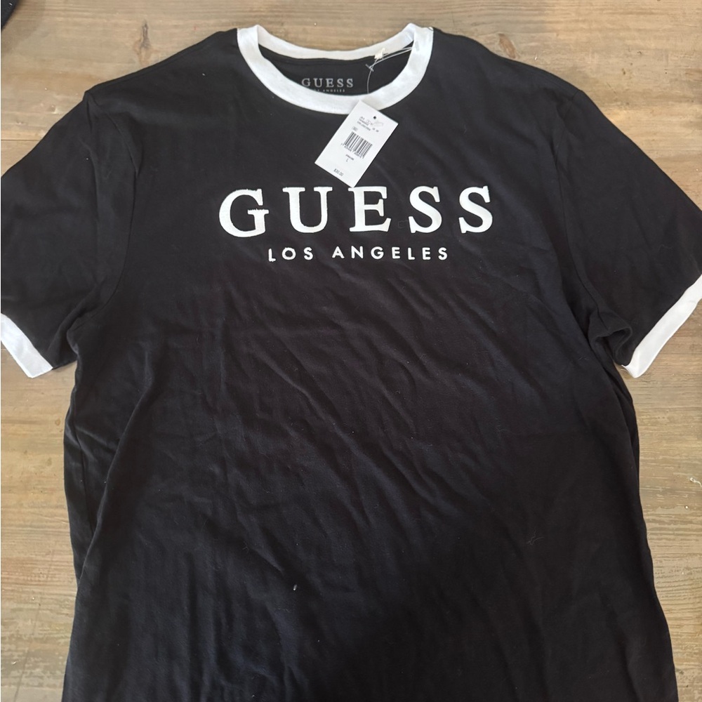 Men’s S/S Ringer T Shirt Size Large Black Logo Guess
